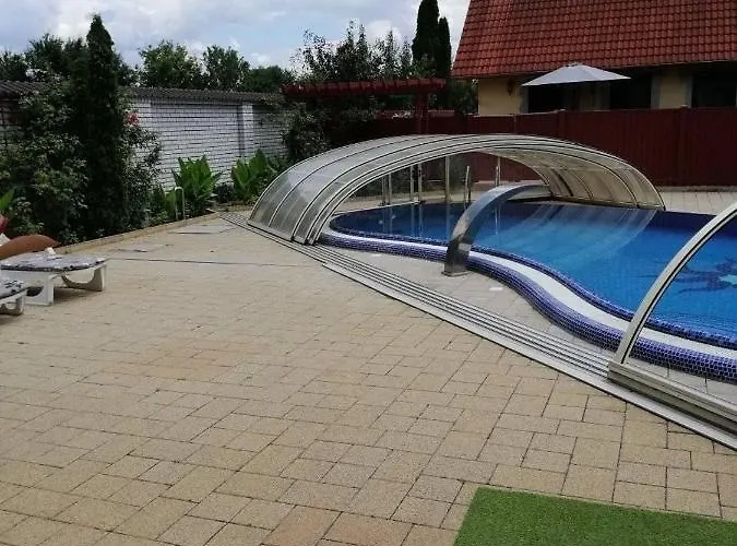 Villa Goldenvendeghaz Balatonszabadi Fürdőtelep
