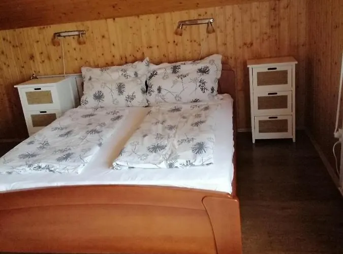 Goldenvendeghaz Vilă Balatonszabadi Fürdőtelep