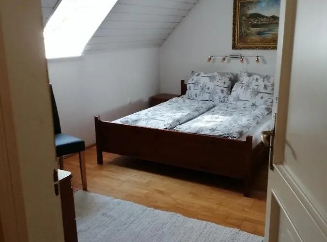 Goldenvendeghaz Balatonszabadi Fürdőtelep